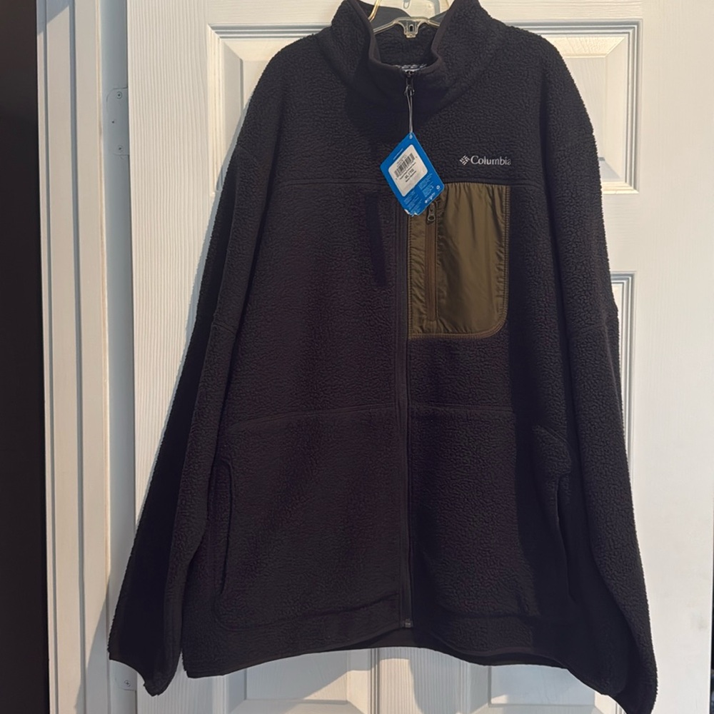 NWT Columbia Rugged Ridge Sherpa Fleece